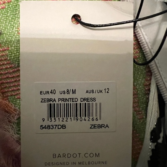 Zebra patterned Dress - Picture 5 of 9